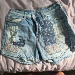 4/$25 American Eagle Outfitters Women's Blue Patchwork Denim Shorts